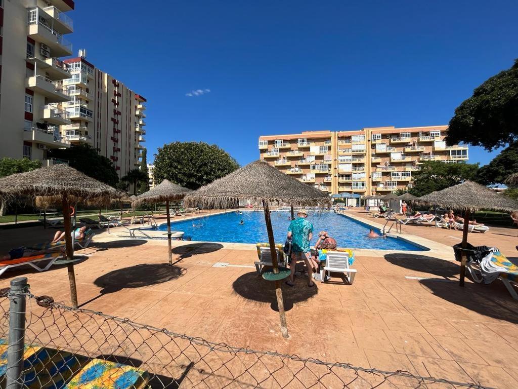 Apartamento Agata 510 Excelente Con Vista Al Mar!!! Benalmádena Exterior foto